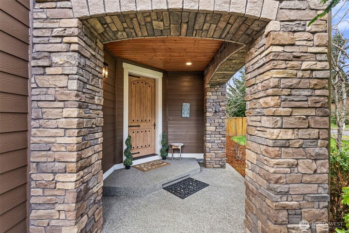 Property Photo:  3807  Lanier Court SE  WA 98503 