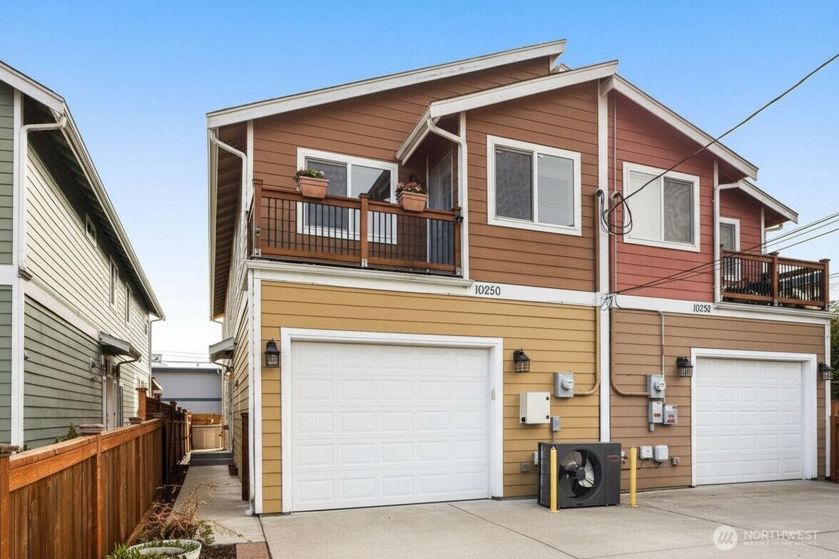 Property Photo: 10250 17th Avenue SW WA 98146