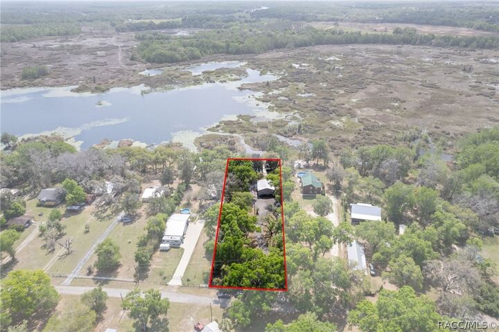 Property Photo:  8911 S Lakeshore Drive  FL 34436 