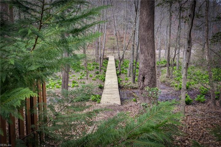 Property Photo: 132 Little John Rd VA 23185