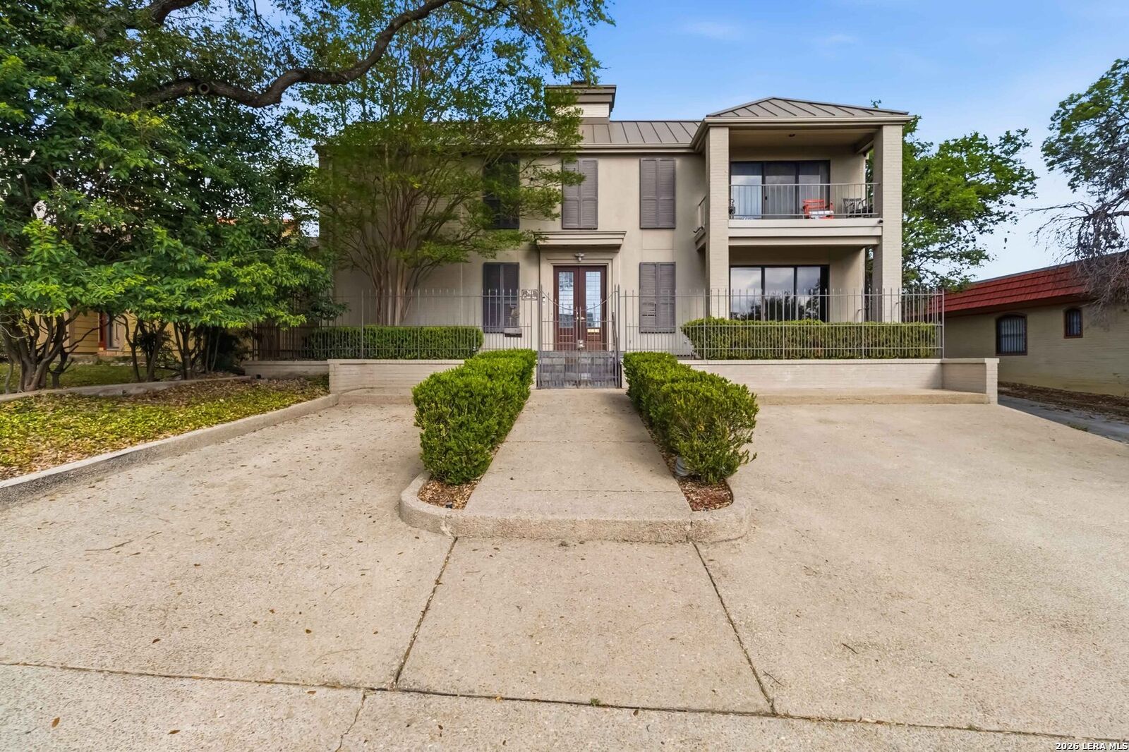 Property Photo: 7609 N Songbird TX 78229