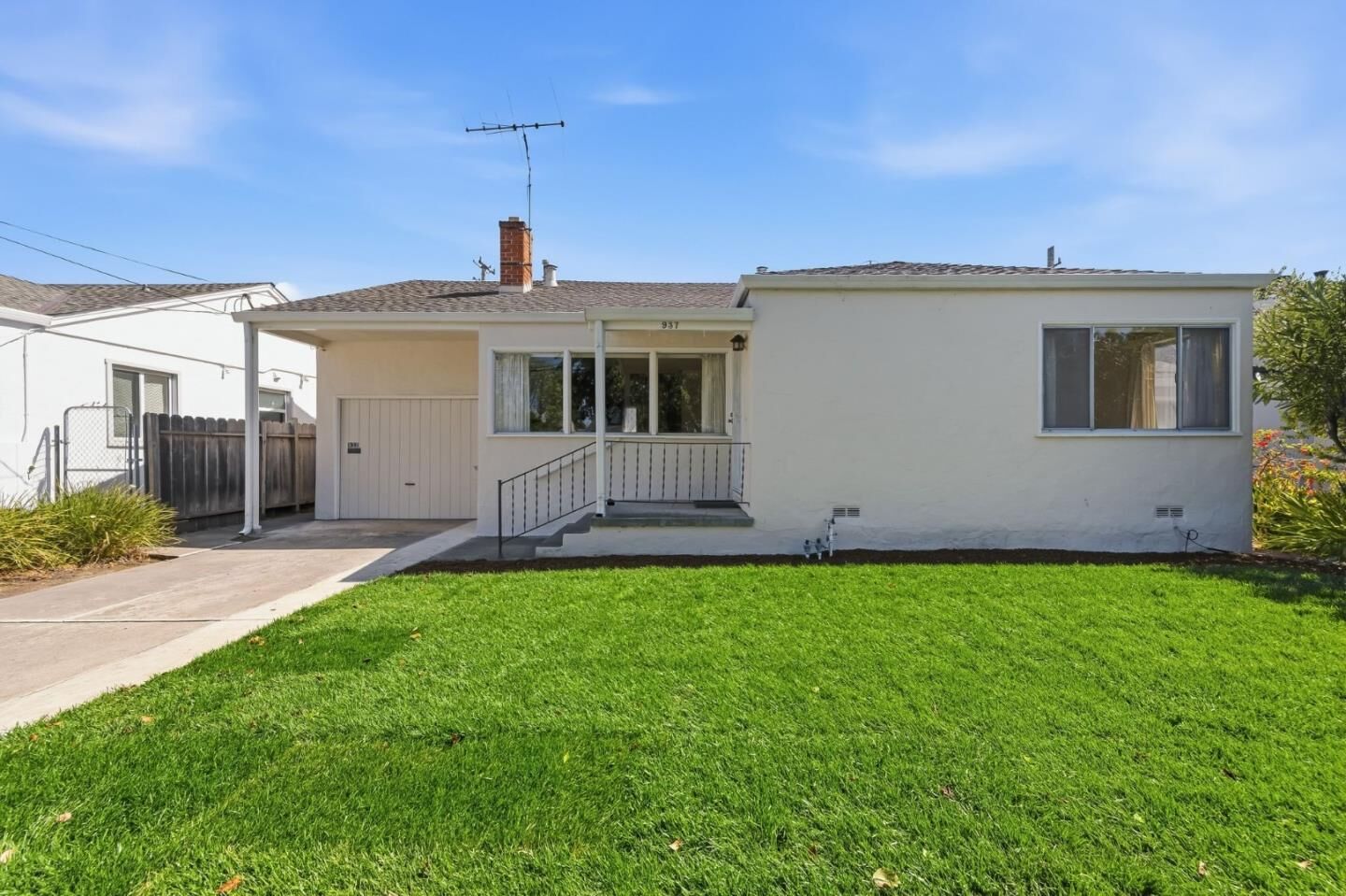 Property Photo: 937 Mc Cue Avenue CA 94070