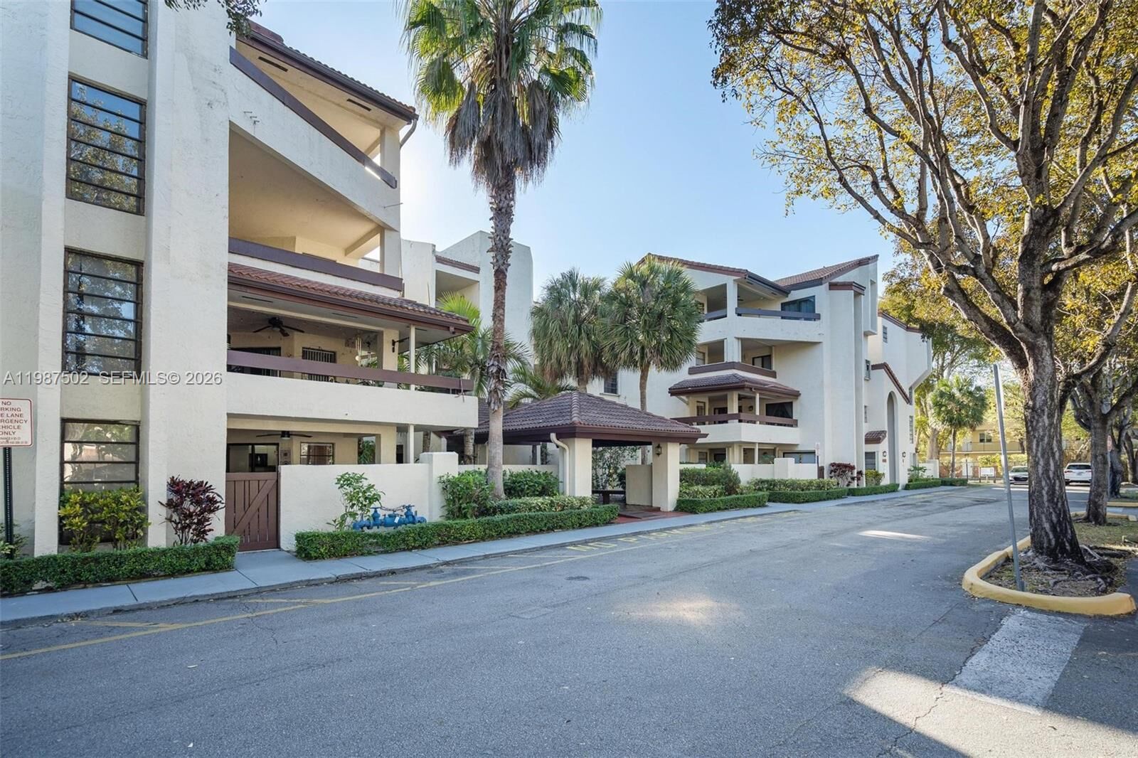 Property Photo:  9040 SW 125th Ave D408  FL 33186 