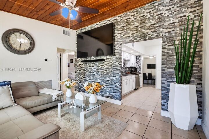 Property Photo: 30232 SW 172nd Ave FL 33030