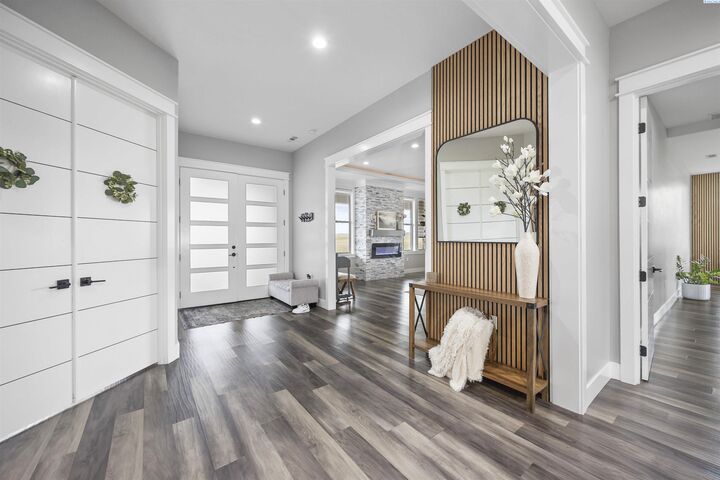 Property Photo: 33812 Cantera Street WA 99338