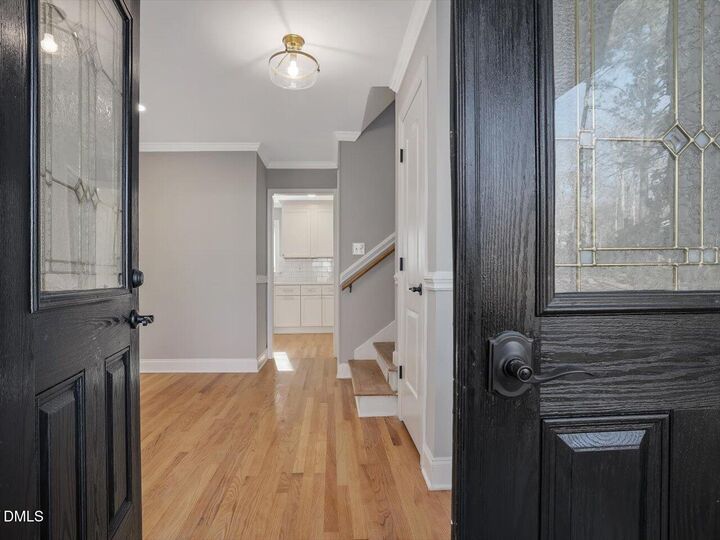 Property Photo: 1024 Tanglewood Drive NC 27511