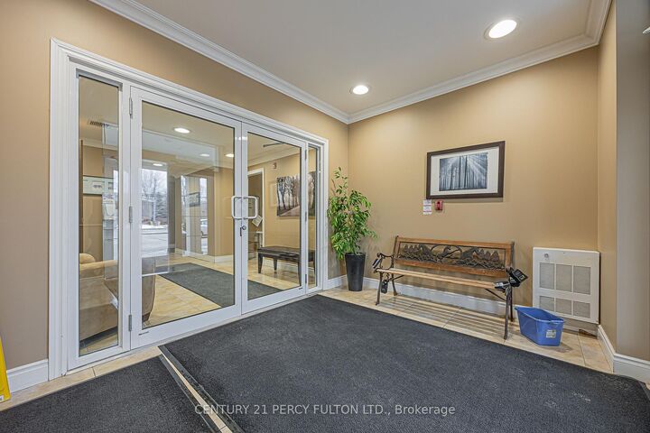 Property Photo:  220 Main Street N 211  ON L9P 0B6 