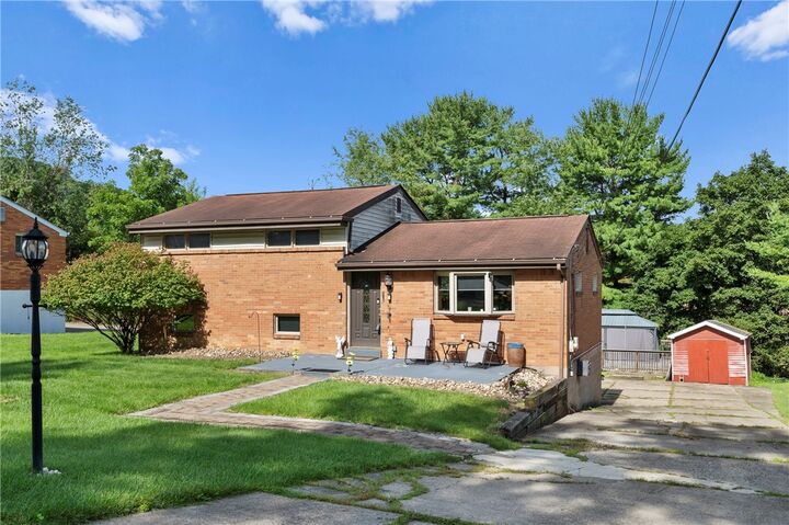 Property Photo:  115 Rene Dr  PA 15116 
