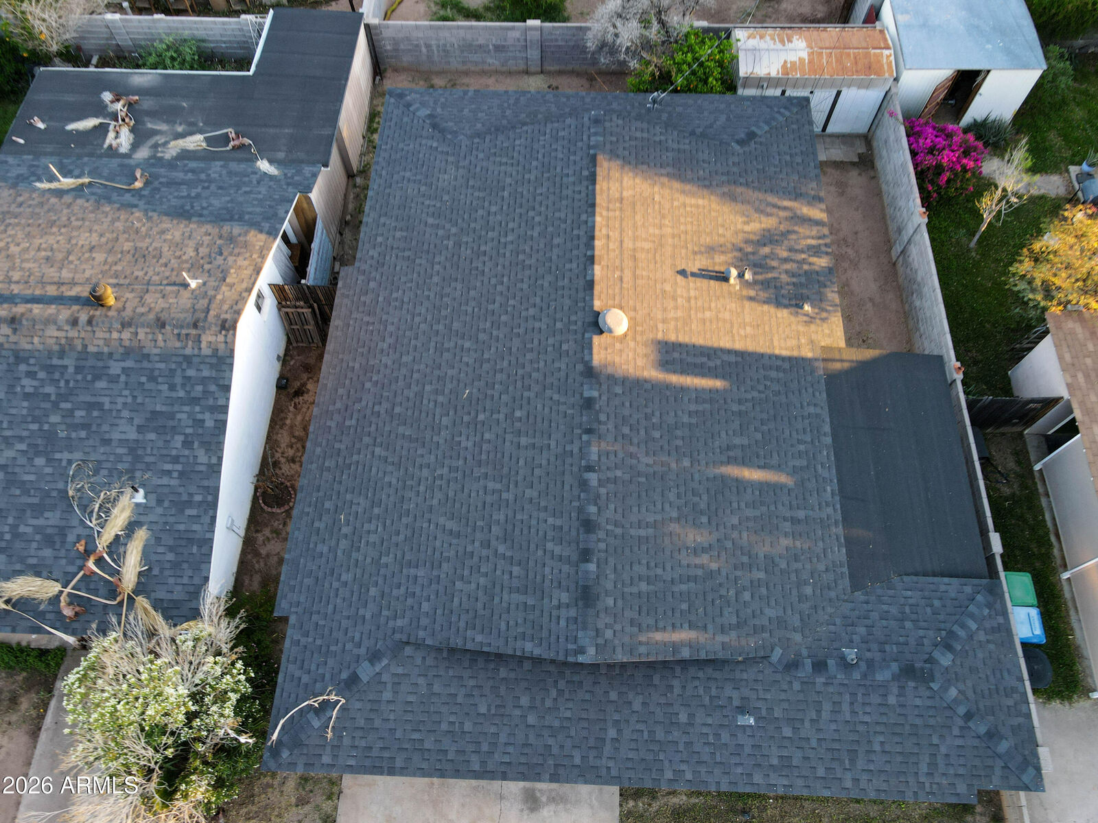 Property Photo:  649 E 2nd Street  AZ 85203 