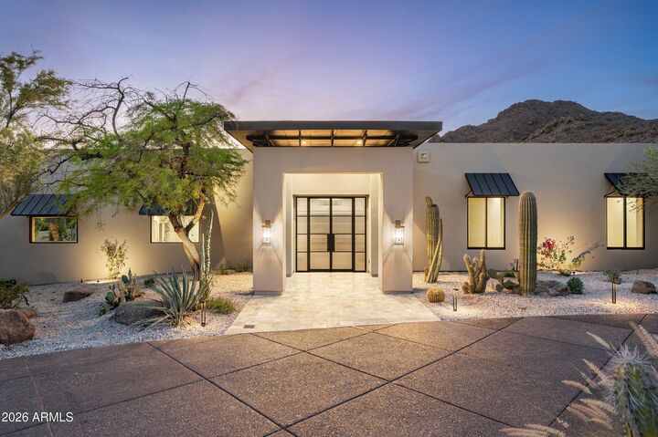 Property Photo: 6602 N 40th Street AZ 85253