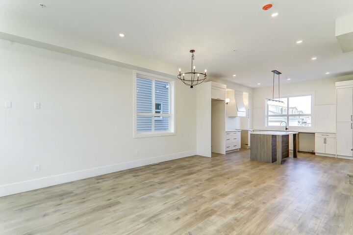 Property Photo:  20685 76 Avenue  BC V3V 1V5 