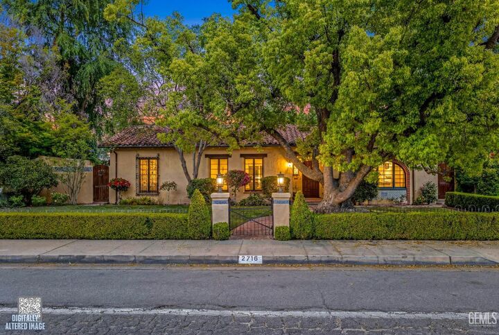 Property Photo:  2716 21st Street  CA 93301 