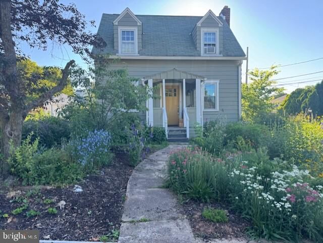 Property Photo:  916 N Spring Street  PA 17057 