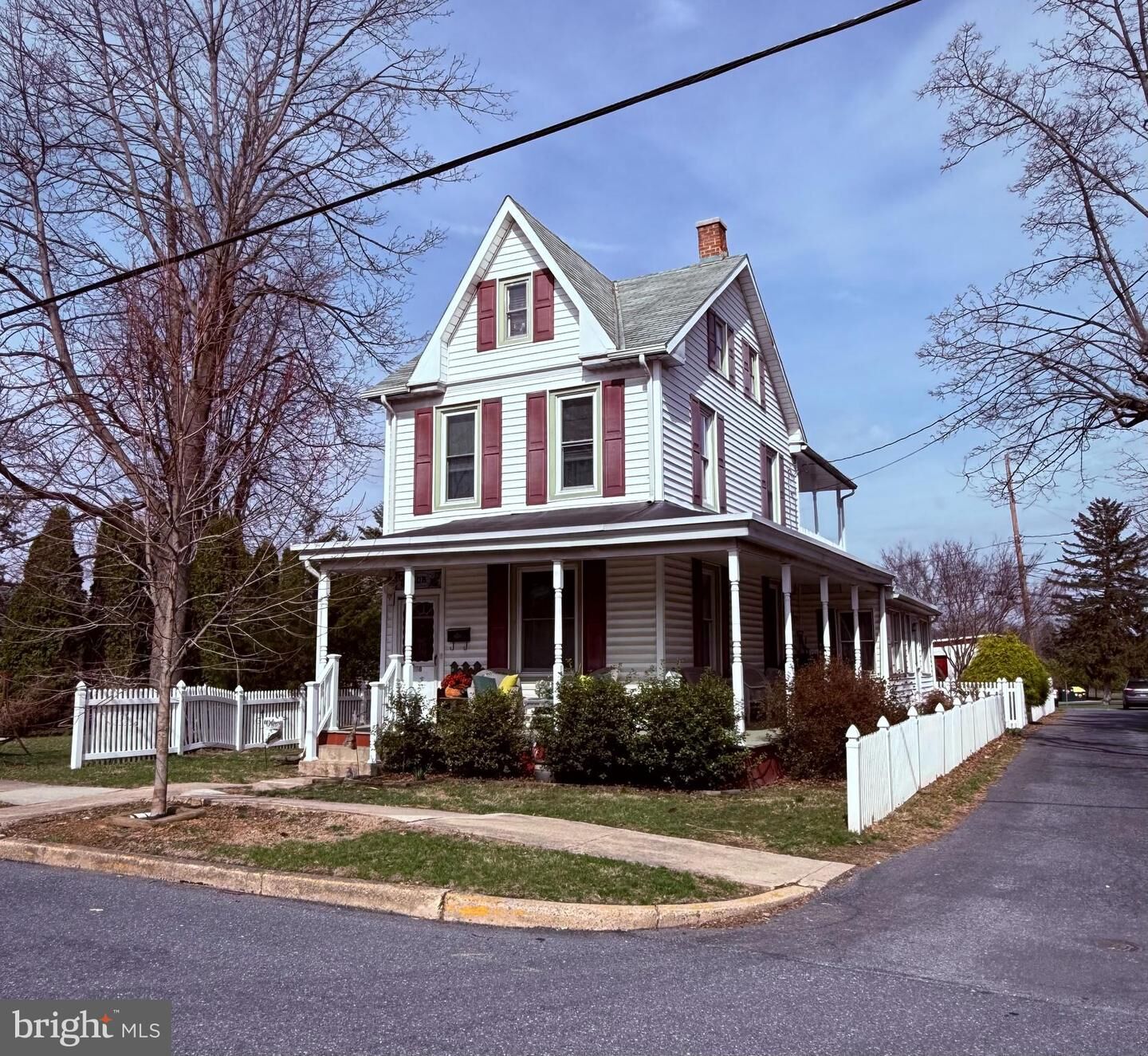 Property Photo:  308 Redwood Street  PA 17109 