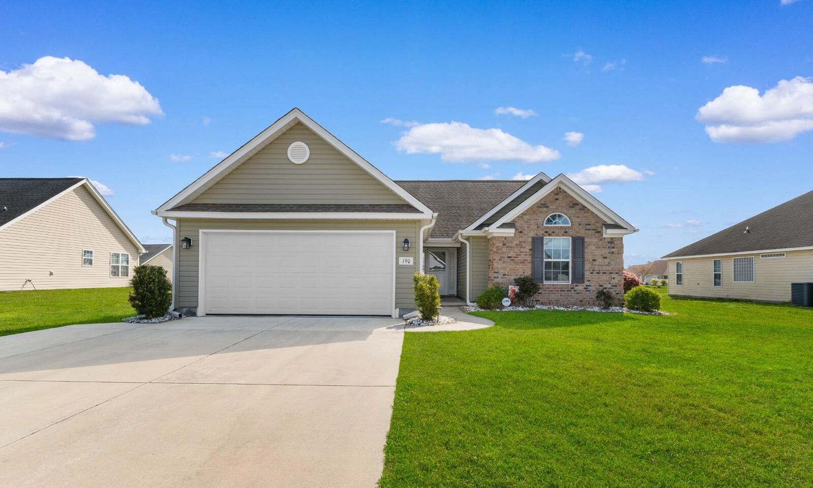 Property Photo:  190 Camrose Way  SC 29588 