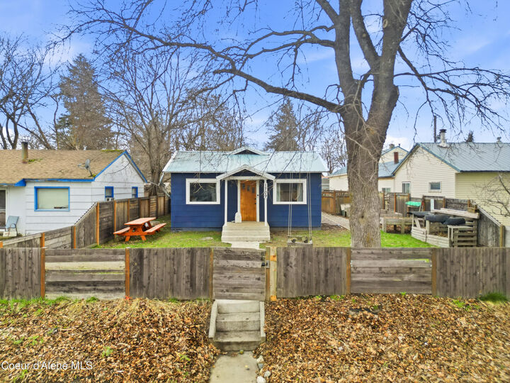 Property Photo:  1709 N 7th St  ID 83814 