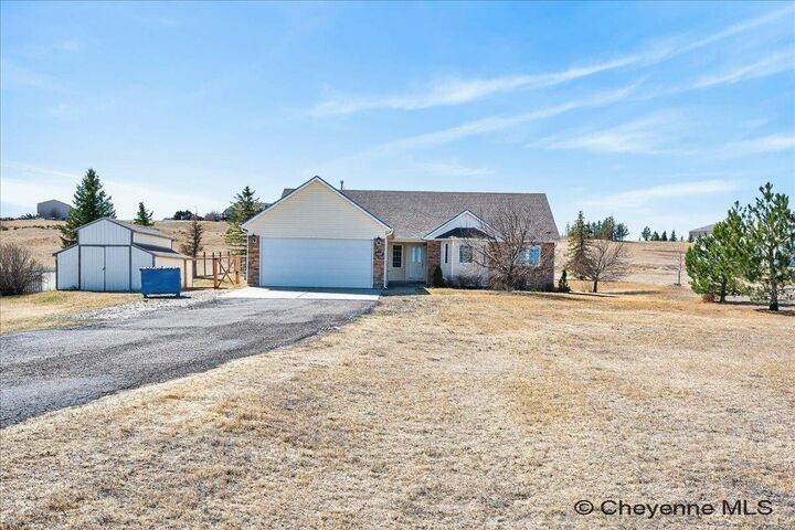Property Photo: 407 Dayshia Ln WY 82007