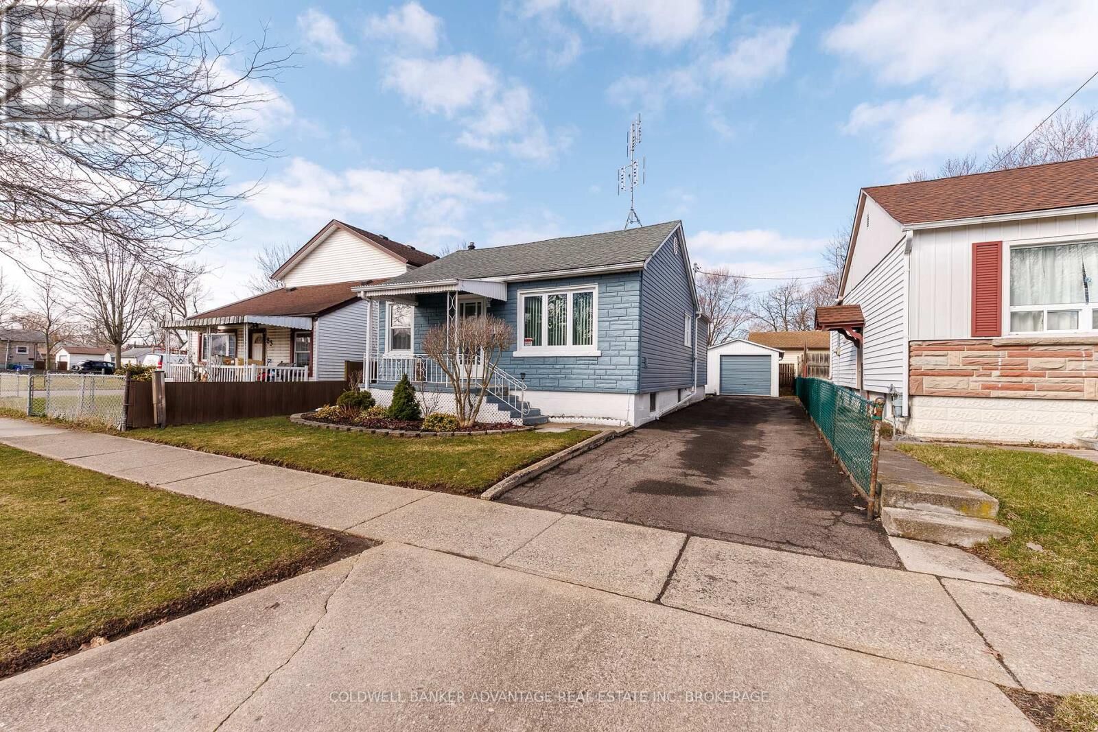 Property Photo:  79 Dunkirk Road  ON L3B 2N7 