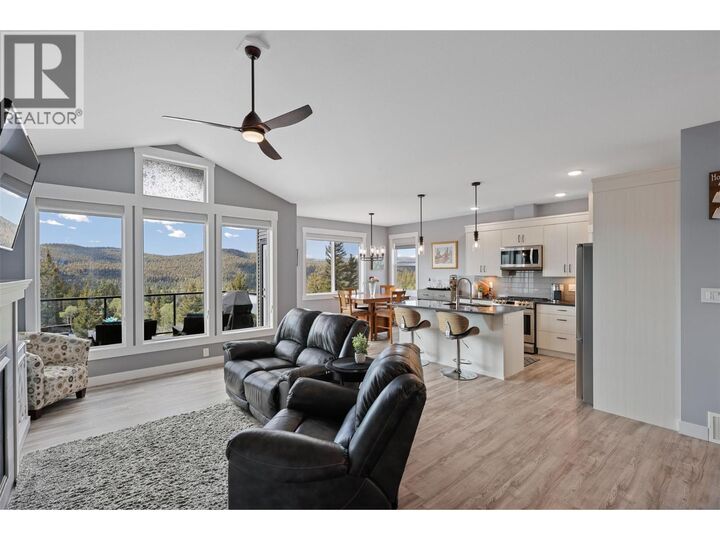 Property Photo: 428 Daladon Drive BC V0K 1W0