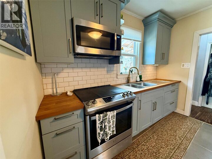 Property Photo:  706 2nd Street  BC V1N 1Y8 