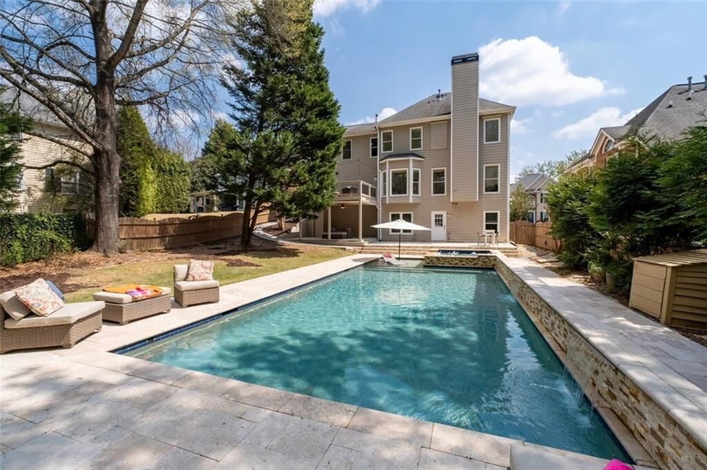 Property Photo:  4423 Village Springs Run  GA 30338 