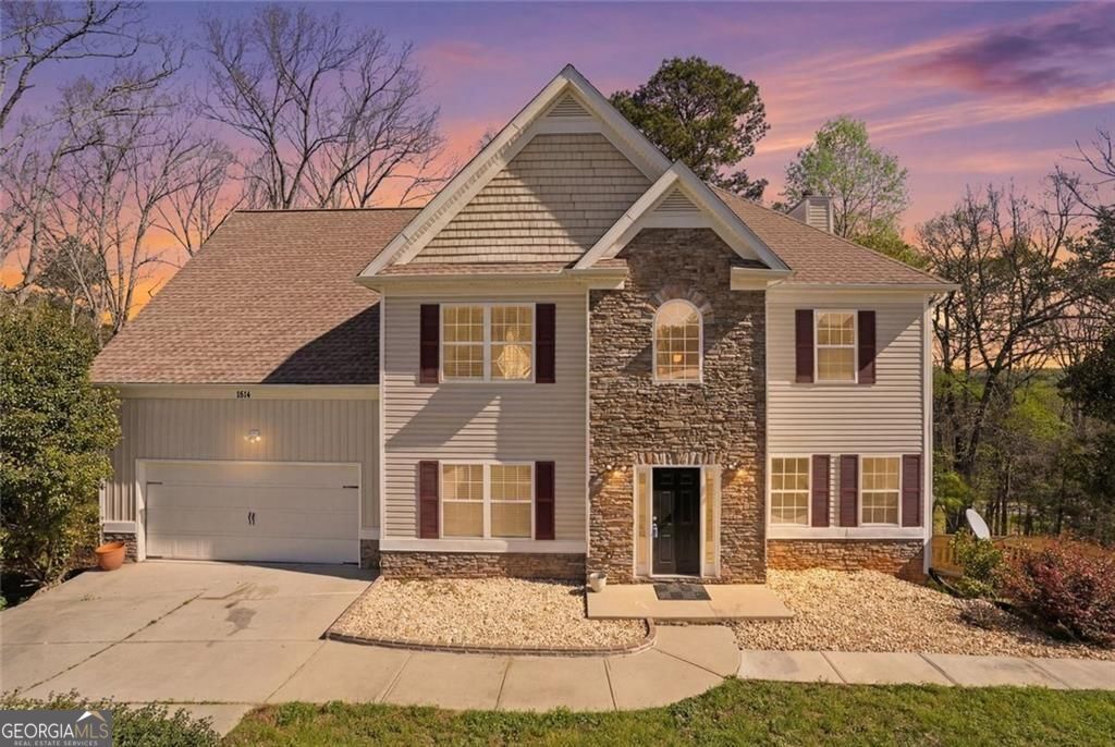 Property Photo:  1814 Oak Branch Way  GA 30052 