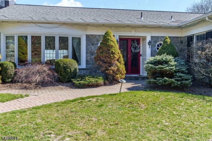 Property Photo:  758 Ridge Road Ter  NJ 07405 