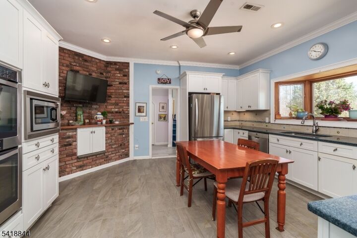 Property Photo:  758 Ridge Road Ter  NJ 07405 