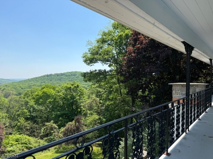 Property Photo:  758 Ridge Road Ter  NJ 07405 