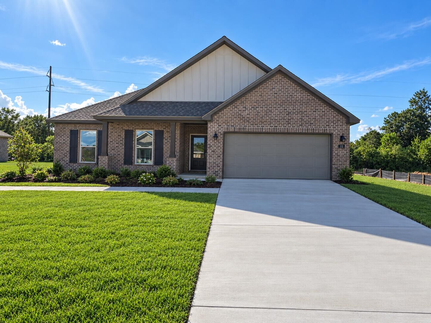 Property Photo:  127 Castlewoods Way  MS 39465 