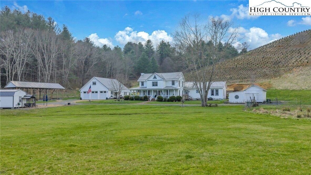 Property Photo:  369 Spencer Branch Road  NC 28643 