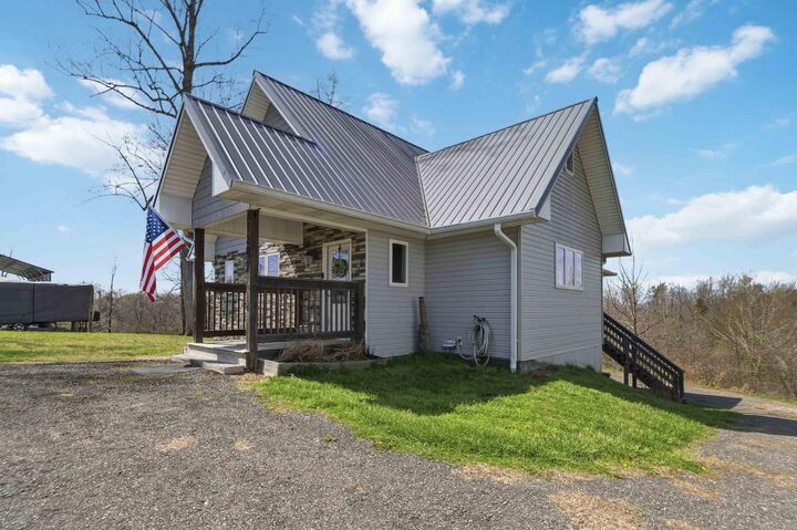 Property Photo:  3128 Kentucky 3277  KY 42544 