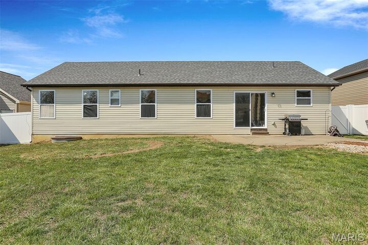 Property Photo:  22 Colonial Creek Court  MO 63385 