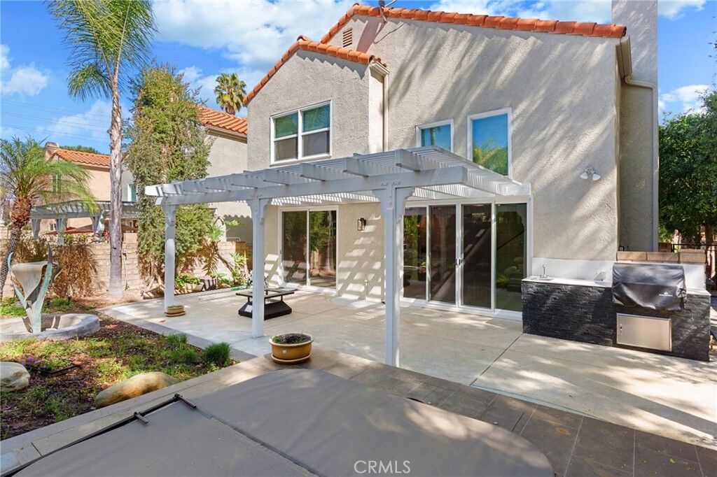 Property Photo:  4271 Park Paloma  CA 91302 