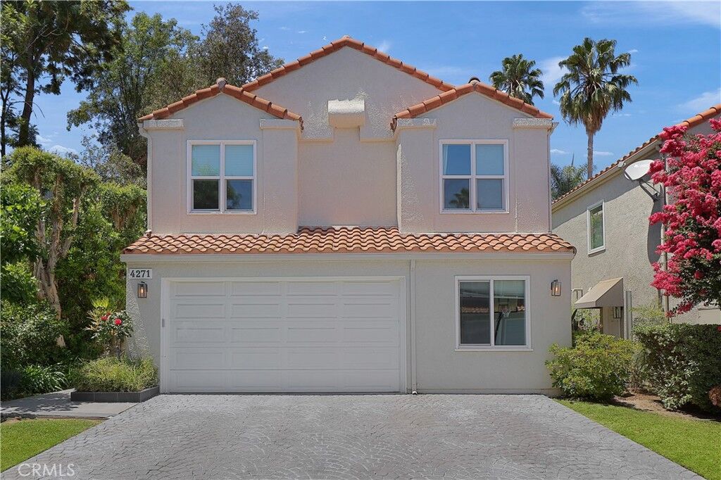 Property Photo:  4271 Park Paloma  CA 91302 
