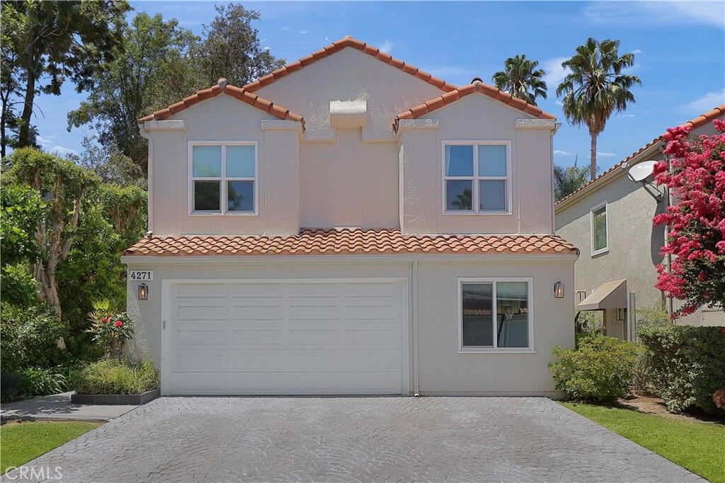 Property Photo: 4271 Park Paloma CA 91302