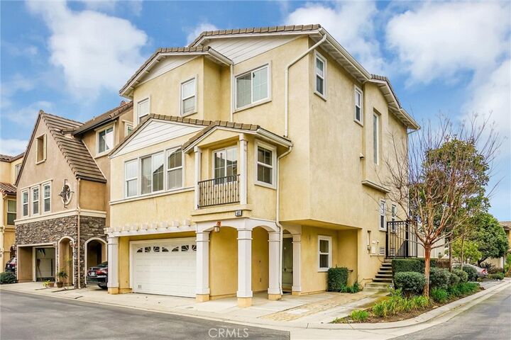 Property Photo:  2889 Plaza Del Amo  CA 90503 