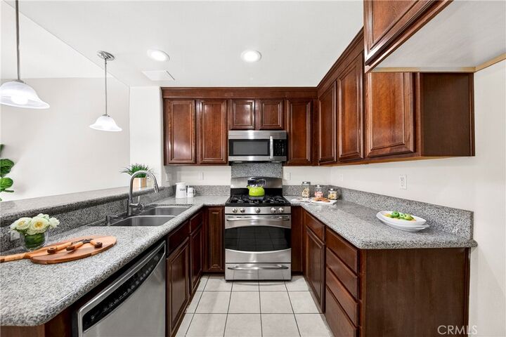 Property Photo:  22919 Mariposa Avenue 307  CA 90502 