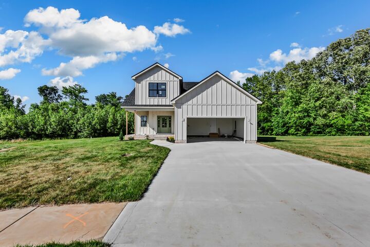 Property Photo:  357 Chase Dr  TN 37043 