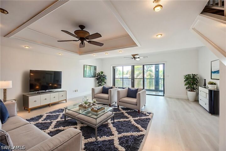 Property Photo: 1400 Blue Point Avenue 207 FL 34102