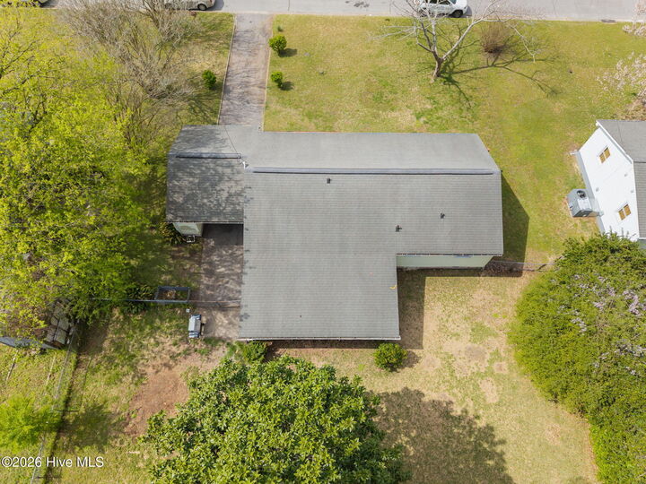 Property Photo:  706 Vernon Drive  NC 28540 