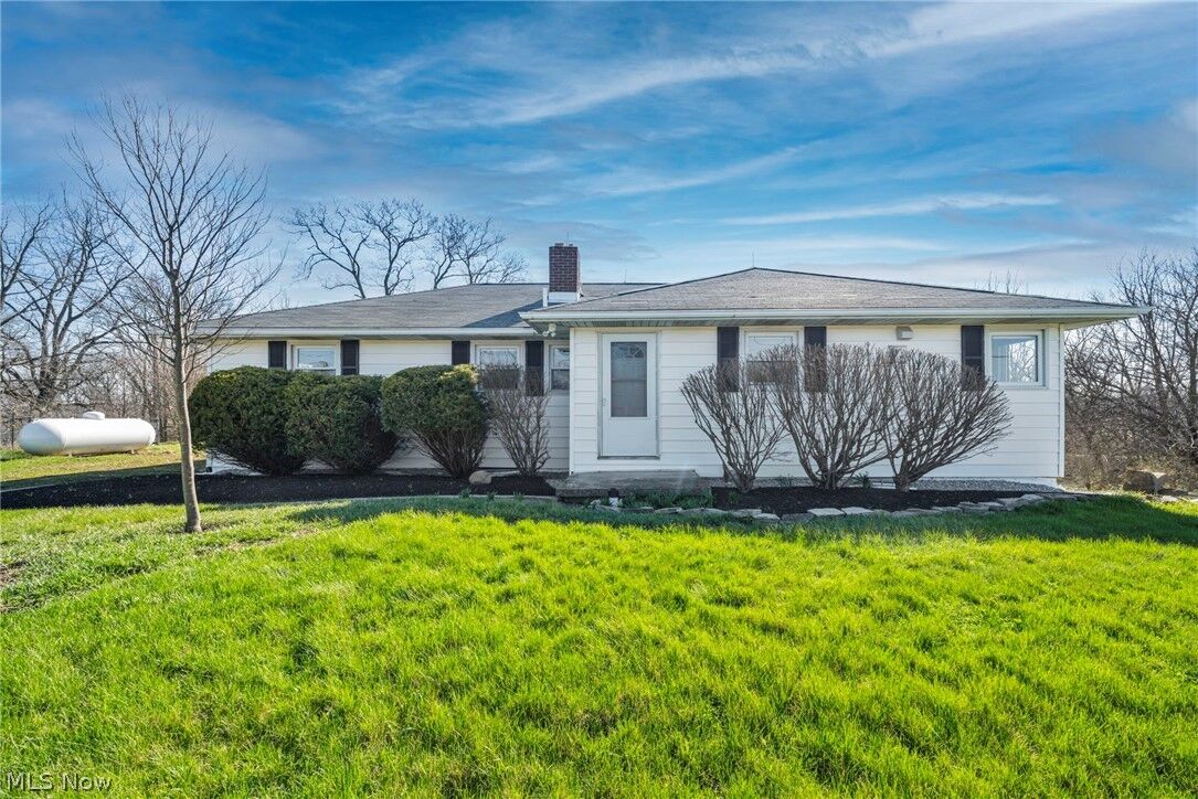 Property Photo: 7688 State Route 257 N OH 43342