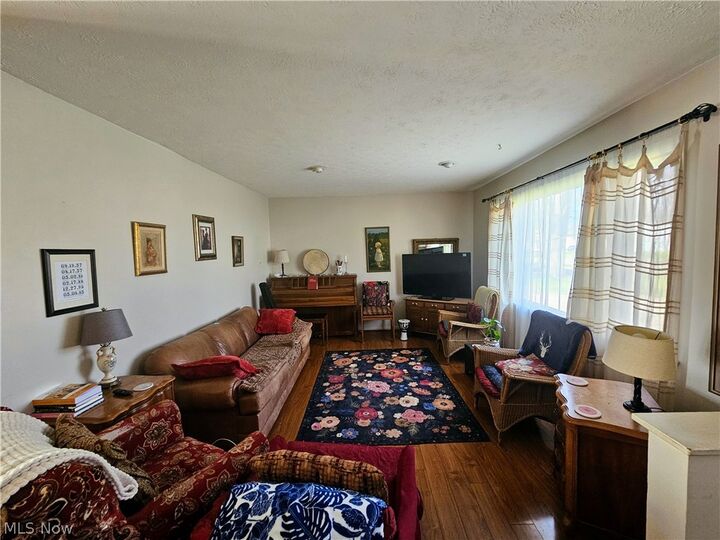Property Photo:  214 Cherry Lane  OH 44012 