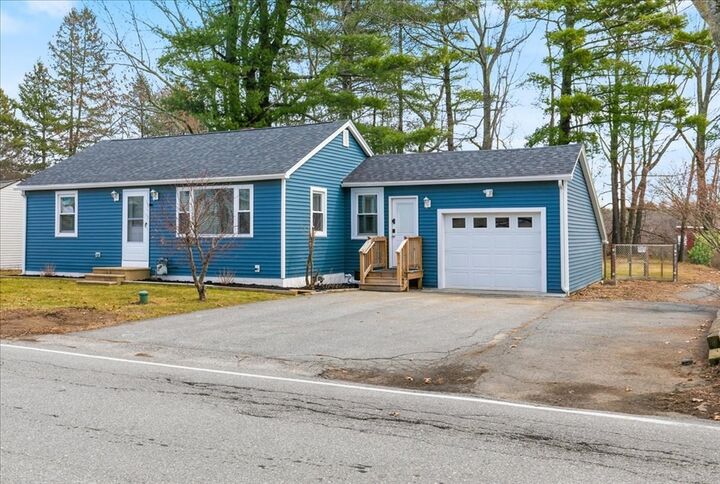 Property Photo:  18 Old Rd  NH 03865 