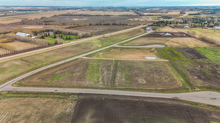 28163 Township Road 374 67 — photo 1