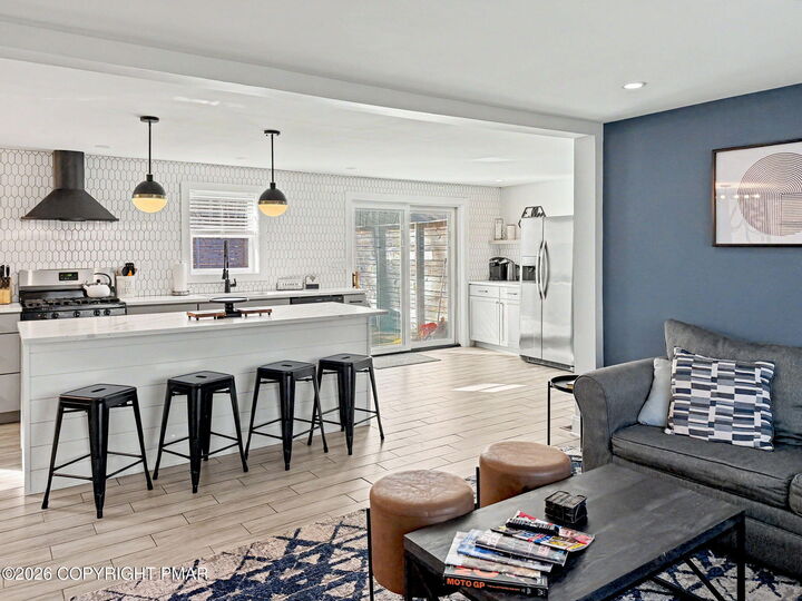 Property Photo:  1038 Cricket Lane  PA 18334 