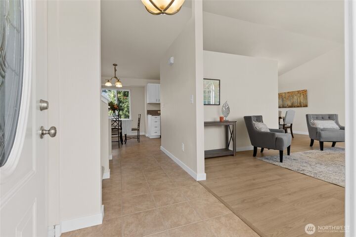 Property Photo:  21704  95th Avenue Ct E  WA 98338 