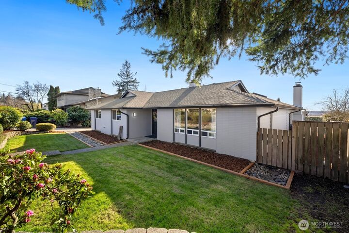 Property Photo:  1656 S Geiger Street  WA 98465 