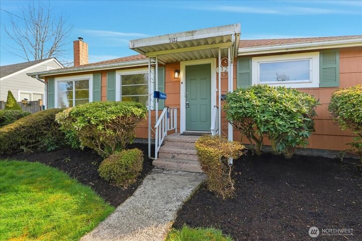 Property Photo: 1122 S 62nd Street WA 98408