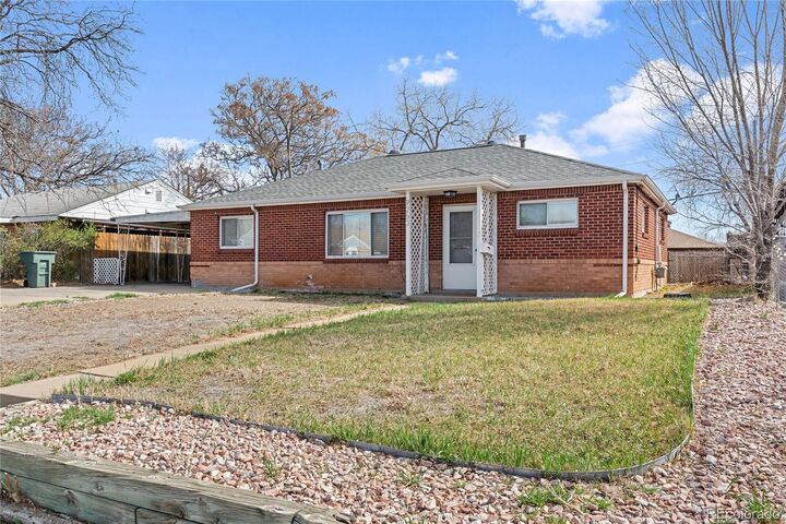 Property Photo:  9260 Myrna Place  CO 80229 